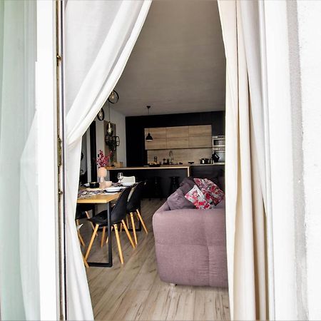 Modern Oasis Apartment Split Private Parking Exterior foto