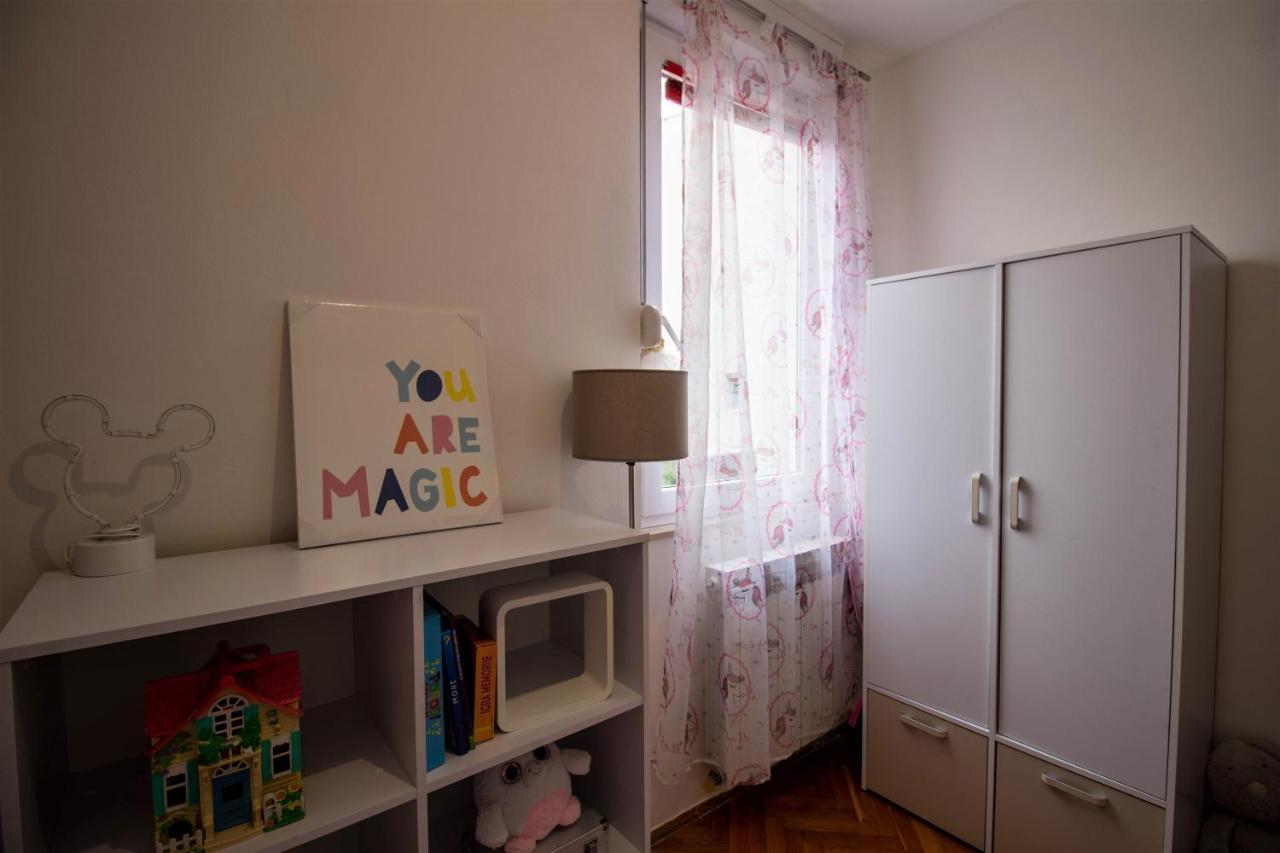 Modern Oasis Apartment Split Private Parking Exterior foto